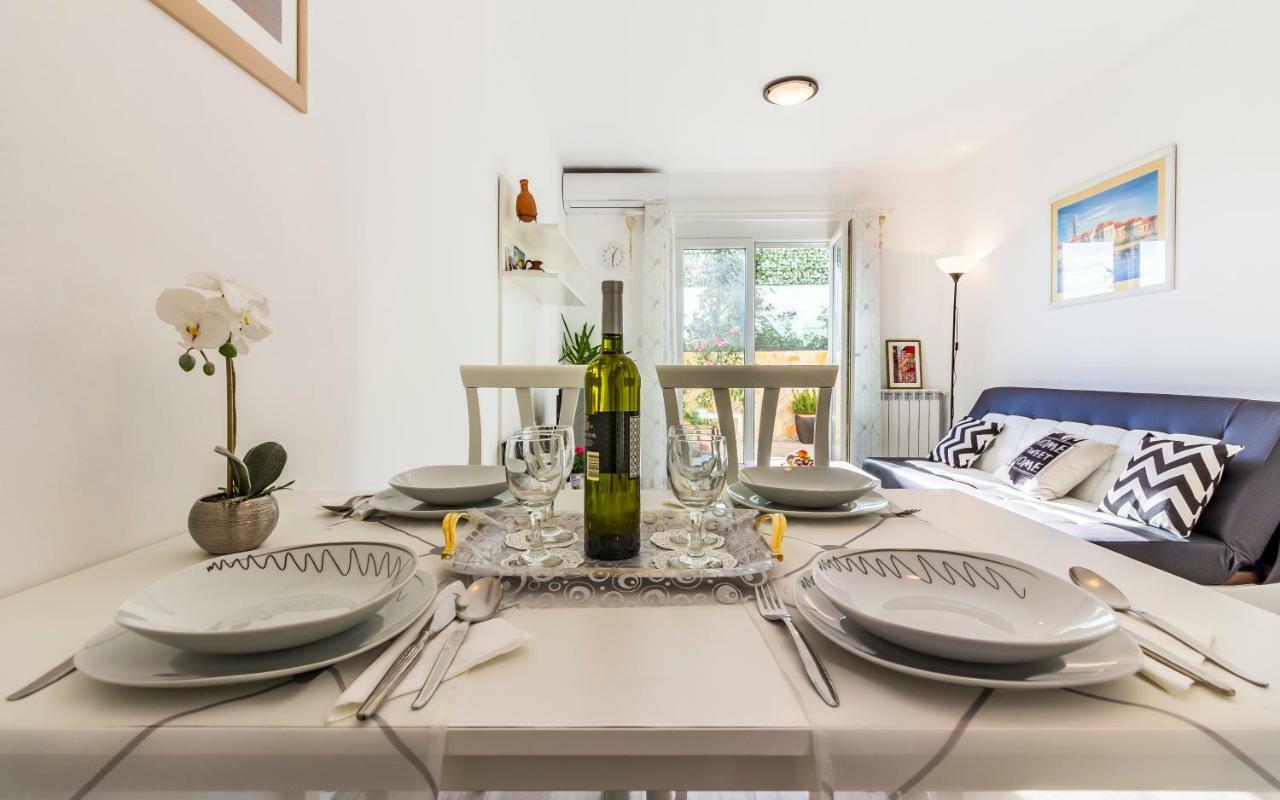 Apartment Mika Пула Екстериор снимка